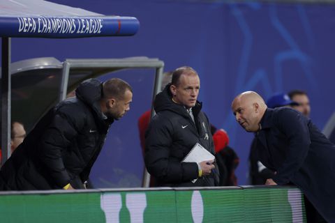 Assistent van Arne Slot hoopt gigantisch binnen te lopen met verkoop van pand in Amsterdam