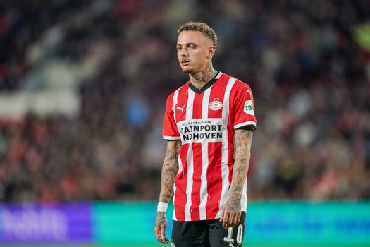 Lof voor 'slimme' Noa Lang: 'Je kunt hem rustig in een WK-finale opstellen'