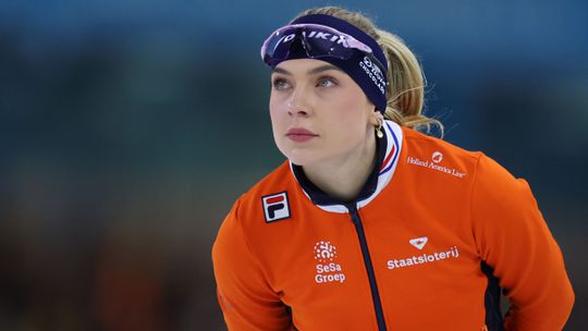 Topschaatsster Joy Beune moest voor olympisch seizoen al opvallende video's opnemen: 'Vond het gek om dat te zeggen'