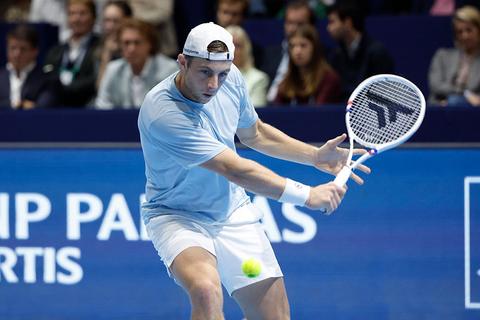 Toptennisser Tallon Griekspoor geeft toernooiwinst in Brussel perfect vervolg met zege op wereldtopper in Wenen