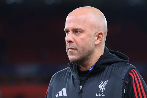 Paniek bij Arne Slot: Liverpool denkt aan deze toptrainers om Nederlandse manager te vervangen