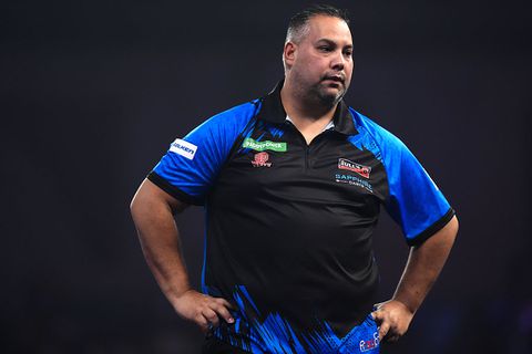 Dubbele domper voor Jermaine Wattimena na uitschakeling WK: topdarter loopt flink bedrag aan prijzengeld mis