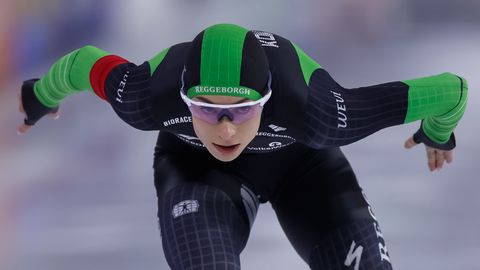 Topschaatsster Femke Kok neemt na baanrecord rigoureus besluit op OKT: 'Even rust'