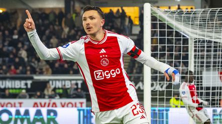 Steven Berghuis komt terug op zijn uitspraken, maar hoe belangrijk is hij voor Ajax?