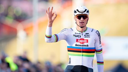 Mathieu van der Poel twijfelt over toekomst in het veldrijden: 'Vooral voor de rust'