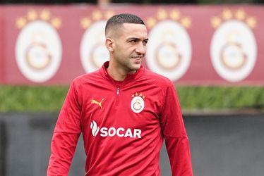 Hakim Ziyech keert niet terug naar Amsterdam voor Europa League-duel met Ajax