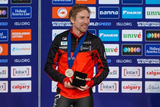 Actie topschaatser Ted-Jan Bloemen zorgt nog altijd voor irritatie: 'Hij wilde een soort statement maken ofzo'