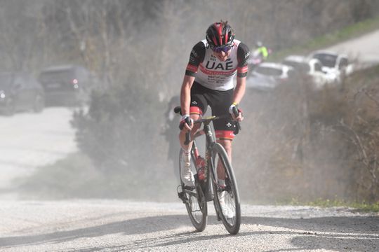 Tadej Pogacar is met nieuw kapsel klaar voor Strade Bianche