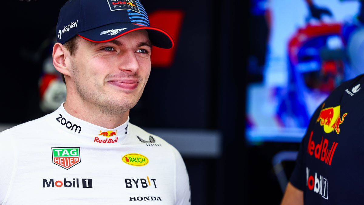 Max Verstappen zoekt verklaring voor achterstand in vrije trainingen: 'Misschien is dat het'