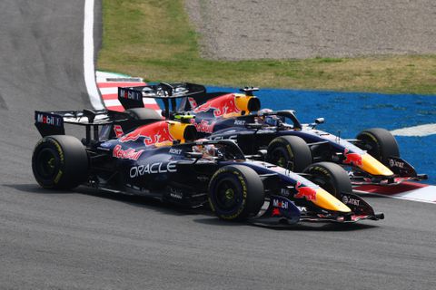 Live Formule 1| Max Verstappen profiteert van harde klap in Japan, start uitgesteld
