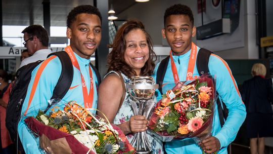 'Ik neem geen kleding mee': Quinten Timber heeft bijzondere gewoonte bij bezoek aan tweelingbroer Jurriën