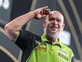 Jaloezie op luxe 'van buitencategorie' Michael van Gerwen: 'Dat regelt hij allemaal zelf'