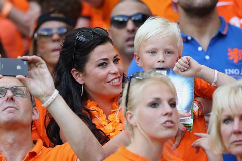 Ex van oud-topvoetballer Kuijt weer gelukkig in de liefde: 'Totáál ander persoon dan Dirk'