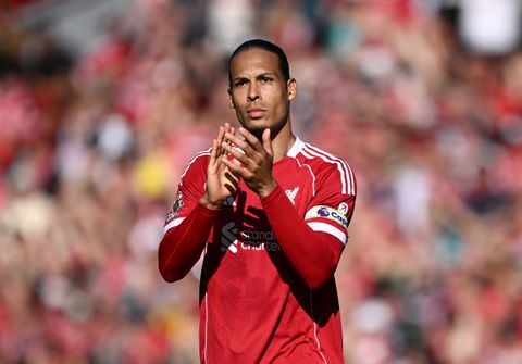 Virgil van Dijk spreekt zich uit over geruchten bij Liverpool: 'Zou een grote klap zijn'