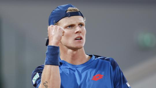 Jesper de Jong krijgt stevige som prijzengeld na Roland Garros én maakt flinke sprong op wereldranglijst