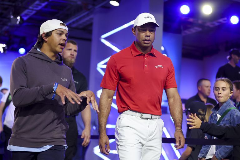 Zoon (16) van golflegende Tiger Woods maakt veel indruk: 'Dit betekent zoveel voor mij'