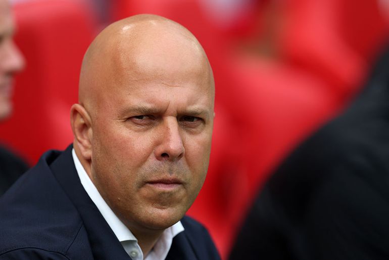 Topcoach Arne Slot spreekt zich uit over zeer ingrijpende veranderingen: 'Dit heeft grote invloed'