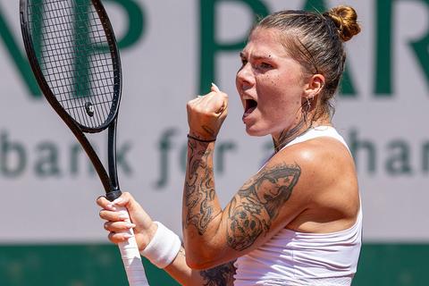 Oekraïense tennisster haalt hard uit naar Russische tegenstander voor clash op Roland Garros: 'Ze steunt Poetin'