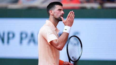 Grote shock bij Roland Garros: tennisicoon Novak Djokovic onderuit tegen stuntende tiener