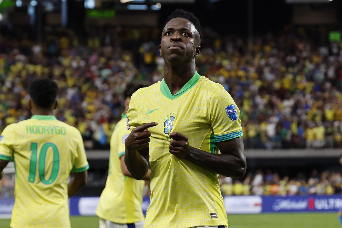 Brazilië revancheert zich aan de hand van excellerende Vinicius voor slechte start Copa América