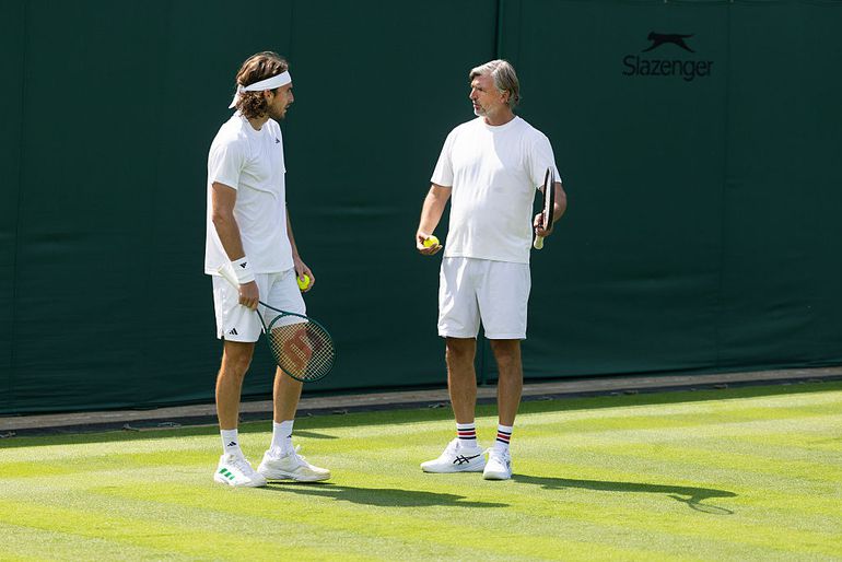 'Nederige ervaring' voor Griekse toptennisser: 'Ik voel dat onze band sterker is dan ik had verwacht'