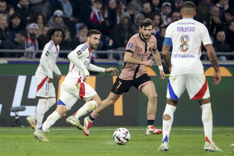 PSG helpt noodlijdende concurrent met slim trucje