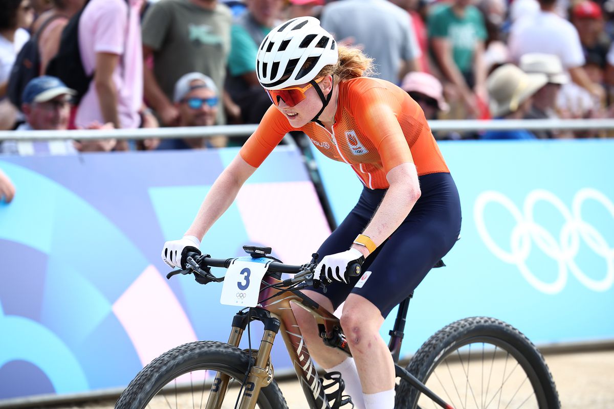 Puck Pieterse onthult toch nog mooi nieuws na doemscenario tijdens olympische mountainbikerit