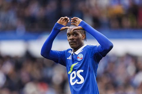 Bekende influencer ergert zich rot aan beslissing bondscoach Ronald Koeman: 'Doe je bril op'