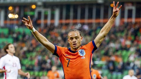 Oranje-international Xavi Simons maakt prachtige transfer en kiest voor rugnummer clublegende