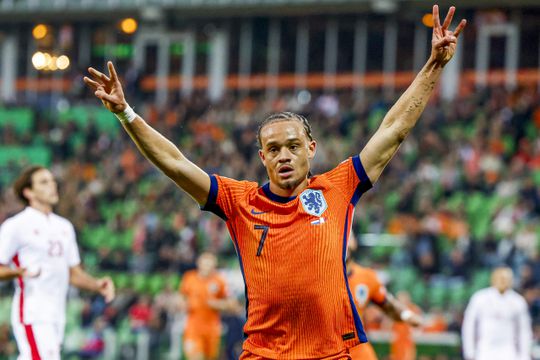 Oranje-international Xavi Simons maakt prachtige transfer en kiest voor rugnummer clublegende