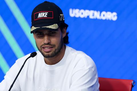 Toptennisser Carlos Alcaraz doet belofte richting US Open na nare periode: 'Deze terugkeer is niet ideaal'