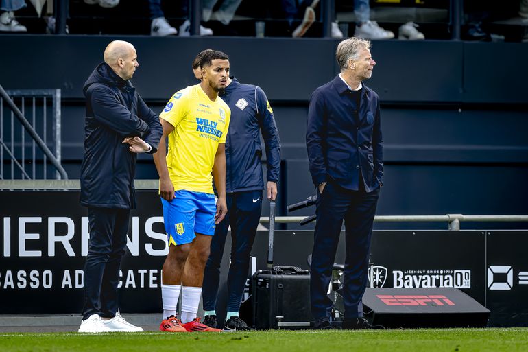 Zelfs RKC-trainer Henk Fraser verrast door Mohamed Ihattaren: 'Daar ga ik natuurlijk gebruik van maken'