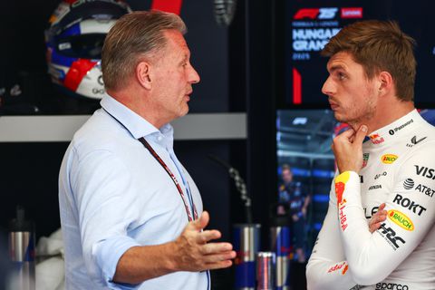 Max Verstappen en vader Jos na nieuw succes dan toch samen in 24 uur van Le Mans? 'Het zou geweldig zijn'