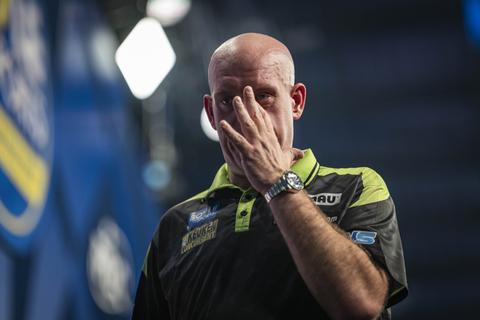 Topdarter Michael van Gerwen druipt met schamel bedrag aan prijzengeld af op World Grand Prix: 'Heel erg zuur'