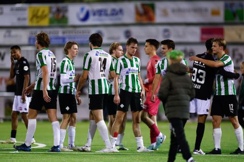 Wéér ongeregeldheden in KNVB Beker: racistische geluiden leggen wedstrijd tussen amateurs stil