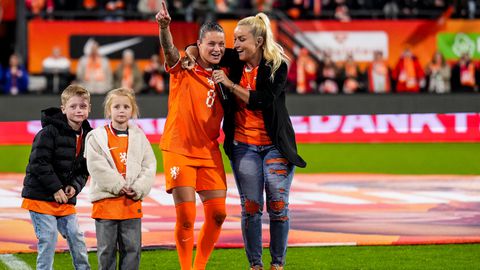 'Héél dankbare' Sherida Spitse geniet van vijf prachtige momenten bij Oranje Leeuwinnen: 'Daar gaat niks boven'