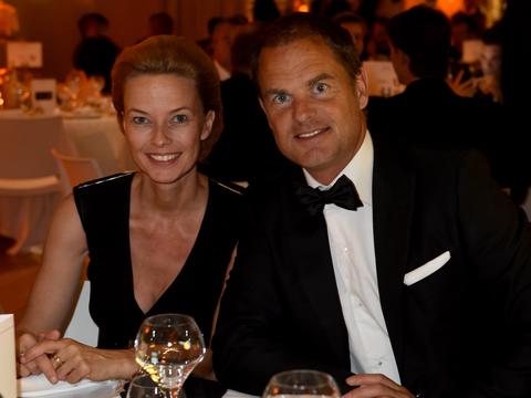 Voetbalicoon Frank de Boer (56) deelt liefdevolle terugblik met vrouw Helen: 'Hou van jou'