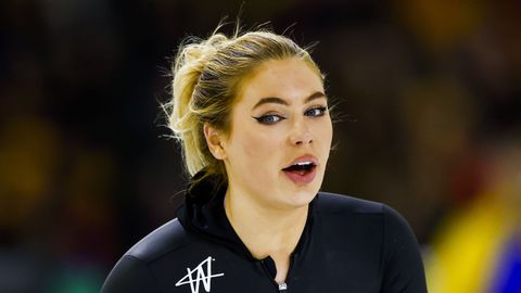 Jutta Leerdam na derde afstand op ramkoers om NK sprint te winnen