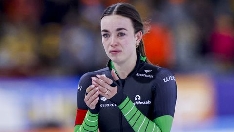 Volop steun voor huilende topschaatsster (24) na drama op OKT: 'Echt zuur'