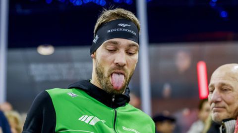 Loting dag 5 OKT schaatsen | Joy Beune en Marijke Groenewoud staan wéér tegenover elkaar, vervelende rit voor Kjeld Nuis