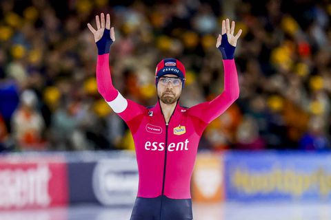Topschaatser Chris Huizinga doet open sollicitatie voor opvallende aanwijsplek op Olympische Spelen: 'Dat past bij me'