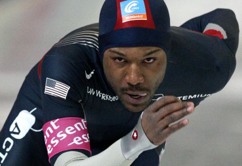 Schaatsicoon Shani Davis waarschuwt Nederlandse schaatsers richting Winterspelen: 'Monsterlijk'