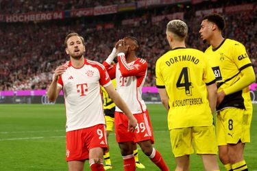 Bayer Leverkusen kan slingers alvast gaan uitzoeken na nederlaag Bayern tegen Dortmund