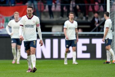 PSV is tegen NEC volledig de weg kwijt en lijdt eerste verlies in Eredivisie