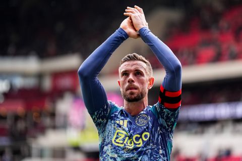 Stand Eredivisie | Ajax deelt enorme klap uit aan PSV in titelstrijd, FC Utrecht en Feyenoord naderen tweede plaats