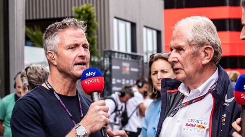 Keiharde woorden voor 'kippen zonder kop' bij Red Bull: 'Ze zijn bang dat Max Verstappen vertrekt'