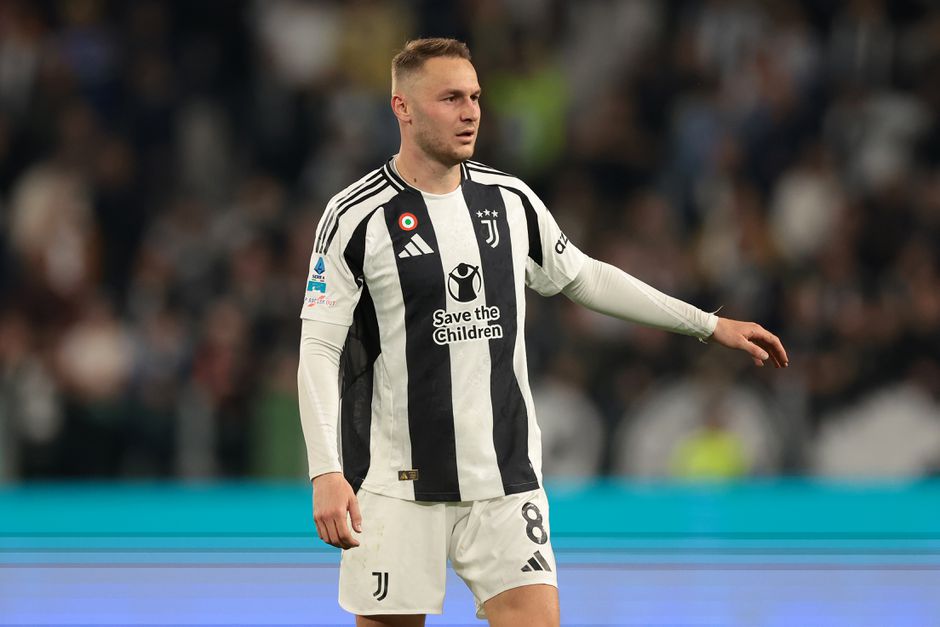 Nieuwe Juventus-trainer steunt 'gretige' Teun Koopmeiners: 'Hij zit niet in een geweldige fase'