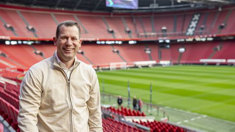 Ajax-partner schetst toekomst voor stadionbezoek: 'Bestellen vanaf je eigen stoel is dé oplossing'