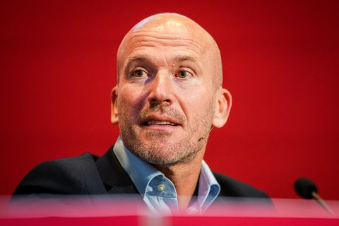Alex Kroes blikt terug op moeilijke Ajax-periode en wijst op groot probleem: 'Alle hoop was op mij gevestigd'