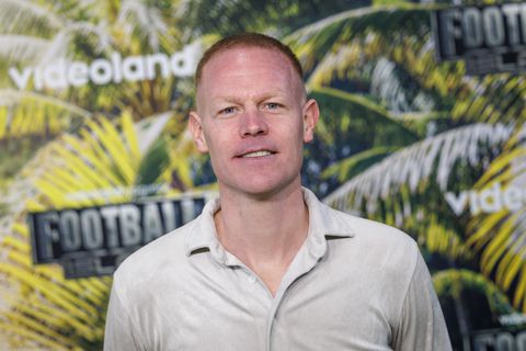 Voormalig voetballer Tom Beugelsdijk (35) moet razendsnel verhuizen en wint race tegen de klok